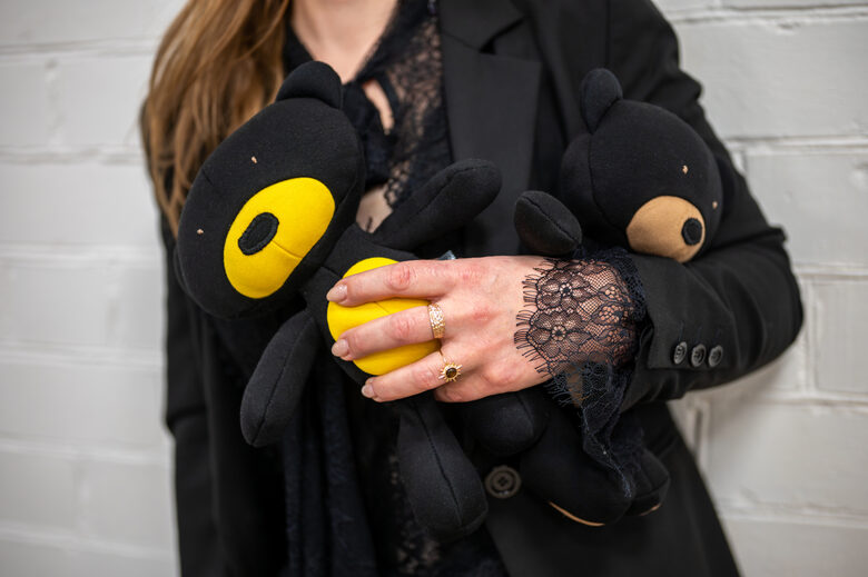 LAIMES LĀCIS- melns